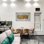 Opera Corso Apartamento *