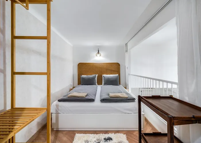 Apartment Opera Corso